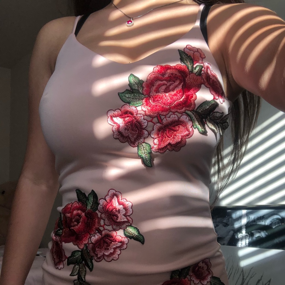 Rose Dress - Picture 2 of 2